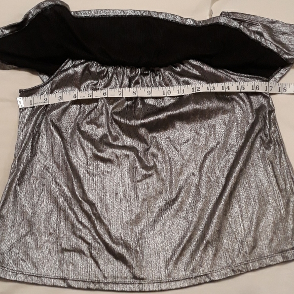 Adam Levine silver crop top - Picture 3 of 4